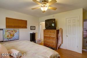 4306 E Mulberry Dr, Phoenix, AZ 85018 photo 9