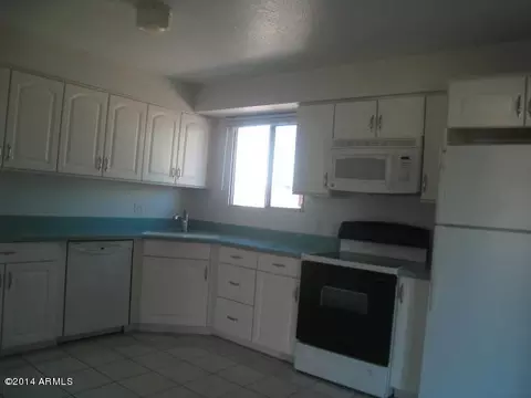508 E Desert Dr, Phoenix, AZ 85042 photo 10