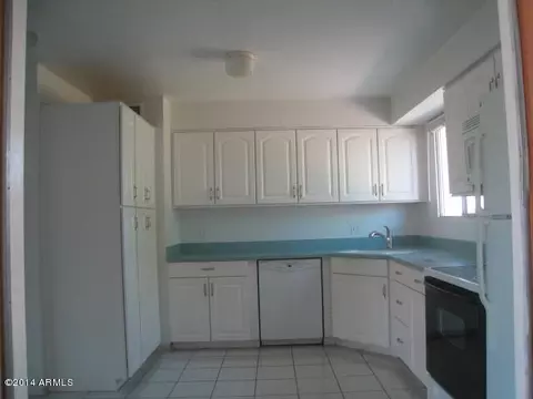 508 E Desert Dr, Phoenix, AZ 85042 photo 11