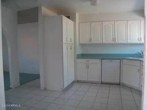 508 E Desert Dr, Phoenix, AZ 85042 photo 12