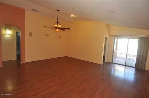 10242 E Knowles Ave, Mesa, AZ 85209 photo 2