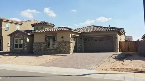 2197 E Lindrick Dr, Gilbert, AZ 85298 photo 1