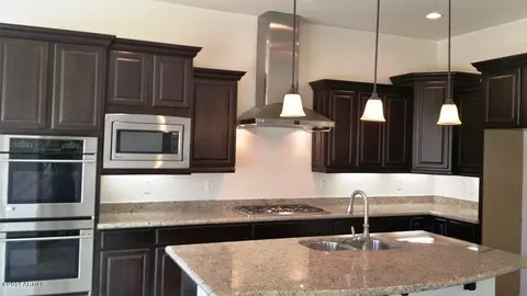 2197 E Lindrick Dr, Gilbert, AZ 85298 photo 10