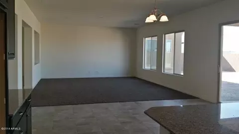 2212 E Lindrick Dr, Gilbert, AZ 85298 photo 3