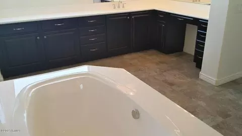 2212 E Lindrick Dr, Gilbert, AZ 85298 photo 13