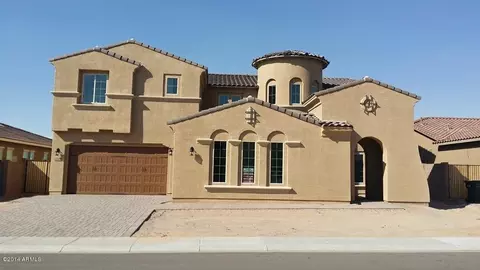2212 E Lindrick Dr, Gilbert, AZ 85298 photo 1