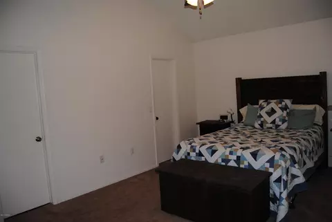 1232 E Laurel Ave, Gilbert, AZ 85234 photo 11