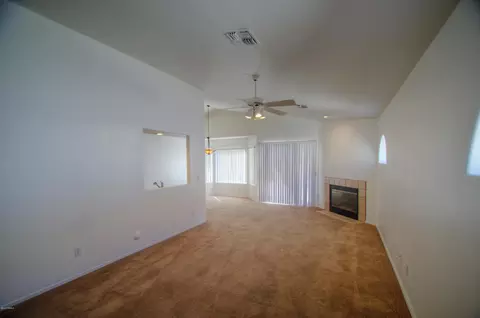 928 S Abalone Dr, Gilbert, AZ 85233 photo 17