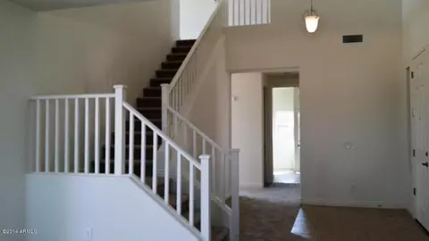 2431 E Lindrick Dr, Gilbert, AZ 85298 photo 5