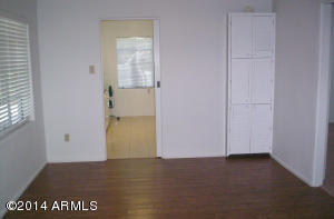 933 W Mackenzie Dr, Phoenix, AZ 85013 photo 8