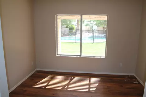 4101 E Lavender Ln, Phoenix, AZ 85044 photo 10