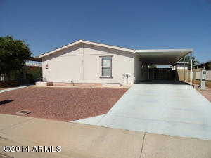 2924 E Sequoia Dr, Phoenix, AZ 85050 photo 2