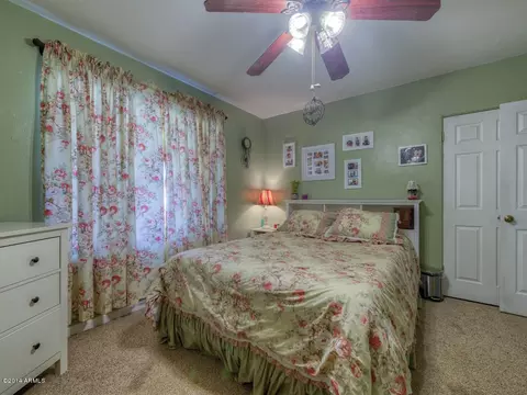 4023 E Cheery Lynn Rd, Phoenix, AZ 85018 photo 11