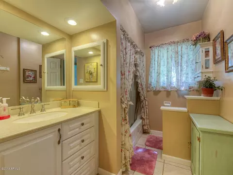 4023 E Cheery Lynn Rd, Phoenix, AZ 85018 photo 14