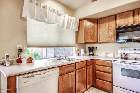 3968 E Stanford Ave, Gilbert, AZ 85234 photo 9