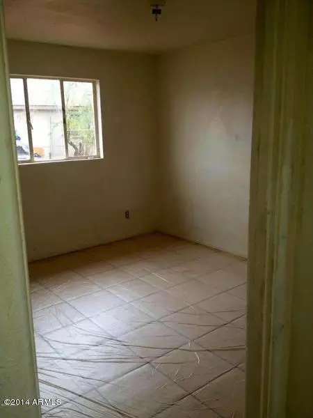 5517 N 27th Dr, Phoenix, AZ 85017 photo 9