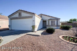1683 E Robin Ln, Gilbert, AZ 85296 photo 1