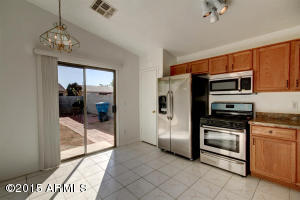 1683 E Robin Ln, Gilbert, AZ 85296 photo 8