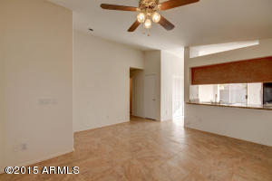 1683 E Robin Ln, Gilbert, AZ 85296 photo 6