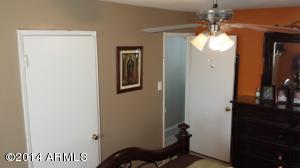 1702 E Lynne Ln, Phoenix, AZ 85042 photo 14