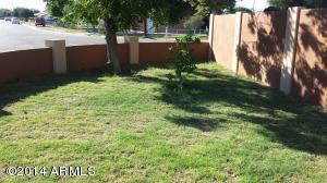 1702 E Lynne Ln, Phoenix, AZ 85042 photo 2