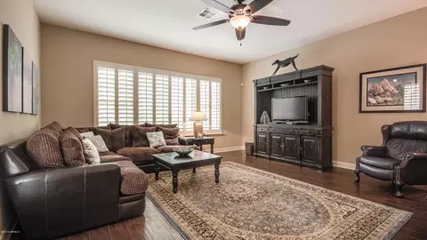 4107 E Woodside Way, Gilbert, AZ 85297 photo 9