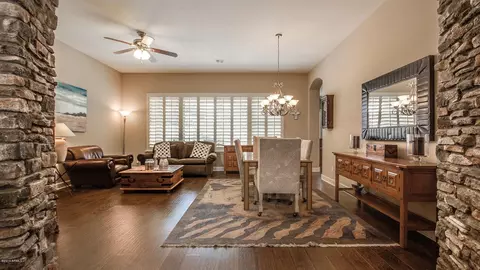 4107 E Woodside Way, Gilbert, AZ 85297 photo 7