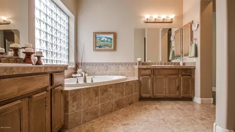 4107 E Woodside Way, Gilbert, AZ 85297 photo 22