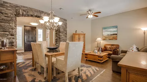 4107 E Woodside Way, Gilbert, AZ 85297 photo 6