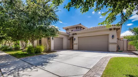 4107 E Woodside Way, Gilbert, AZ 85297 photo 3