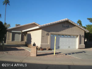 5716 E Leonora St, Mesa, AZ 85215 photo 3