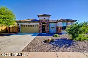 707 E Raven Way, Gilbert, AZ 85297 photo 1