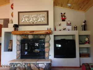 2646 Lodge Loop, Overgaard, AZ 85933 photo 6