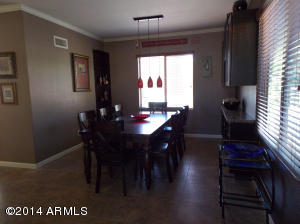 1031 E Sherri Dr, Gilbert, AZ 85296 photo 3