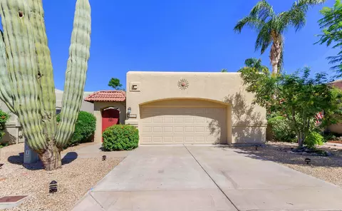 4538 E Renee Dr, Phoenix, AZ 85050 photo 1
