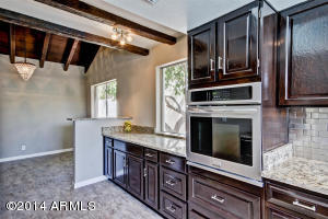 2026 E Bishop Dr, Tempe, AZ 85282 photo 3