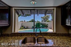 2026 E Bishop Dr, Tempe, AZ 85282 photo 8