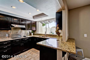 2026 E Bishop Dr, Tempe, AZ 85282 photo 2
