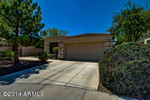 2205 E Constance Way, Phoenix, AZ 85042 photo 1