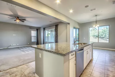 2992 E Derringer Way, Gilbert, AZ 85297 photo 8