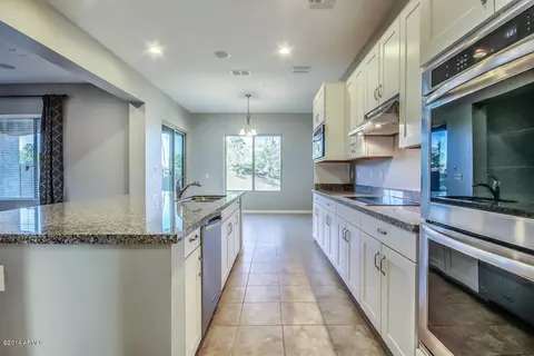 2992 E Derringer Way, Gilbert, AZ 85297 photo 4
