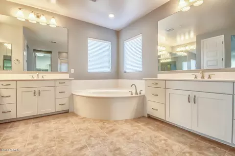 2992 E Derringer Way, Gilbert, AZ 85297 photo 21