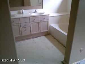 1135 W Mango Dr, Gilbert, AZ 85233 photo 14