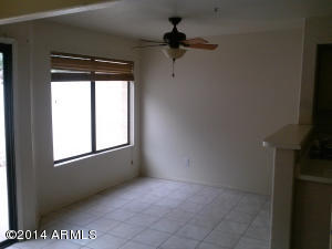 1135 W Mango Dr, Gilbert, AZ 85233 photo 3
