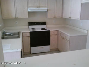 1135 W Mango Dr, Gilbert, AZ 85233 photo 4