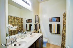 3872 E Comstock Dr, Gilbert, AZ 85296 photo 27