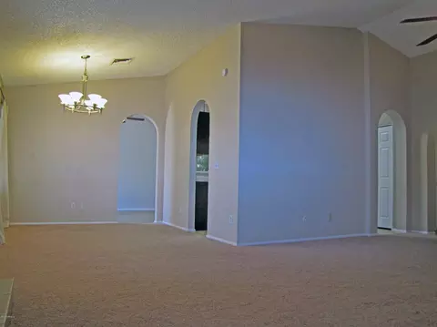 4013 E Wescott Dr, Phoenix, AZ 85050 photo 6
