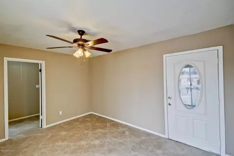 4254 E Apollo Rd, Phoenix, AZ 85042 photo 17