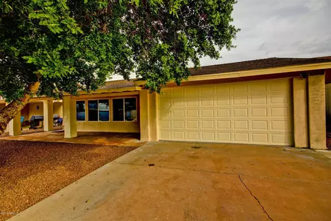 4254 E Apollo Rd, Phoenix, AZ 85042 photo 3