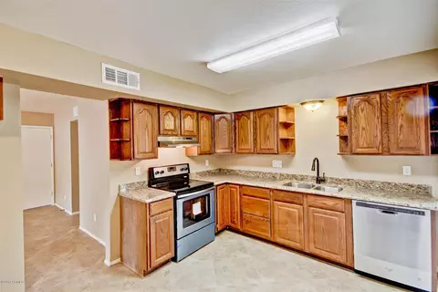 4254 E Apollo Rd, Phoenix, AZ 85042 photo 21